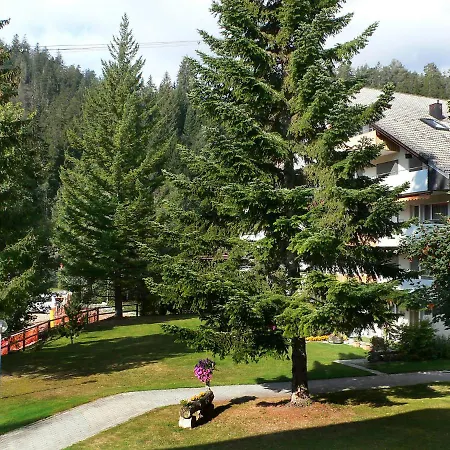 Apartment Val Signina-1 By Interhome Laax