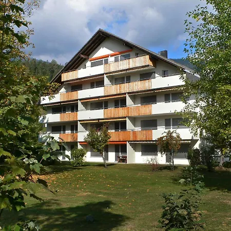 Val Signina-1 By Interhome Laax