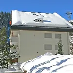 Val Signina-1 By Interhome لاكس